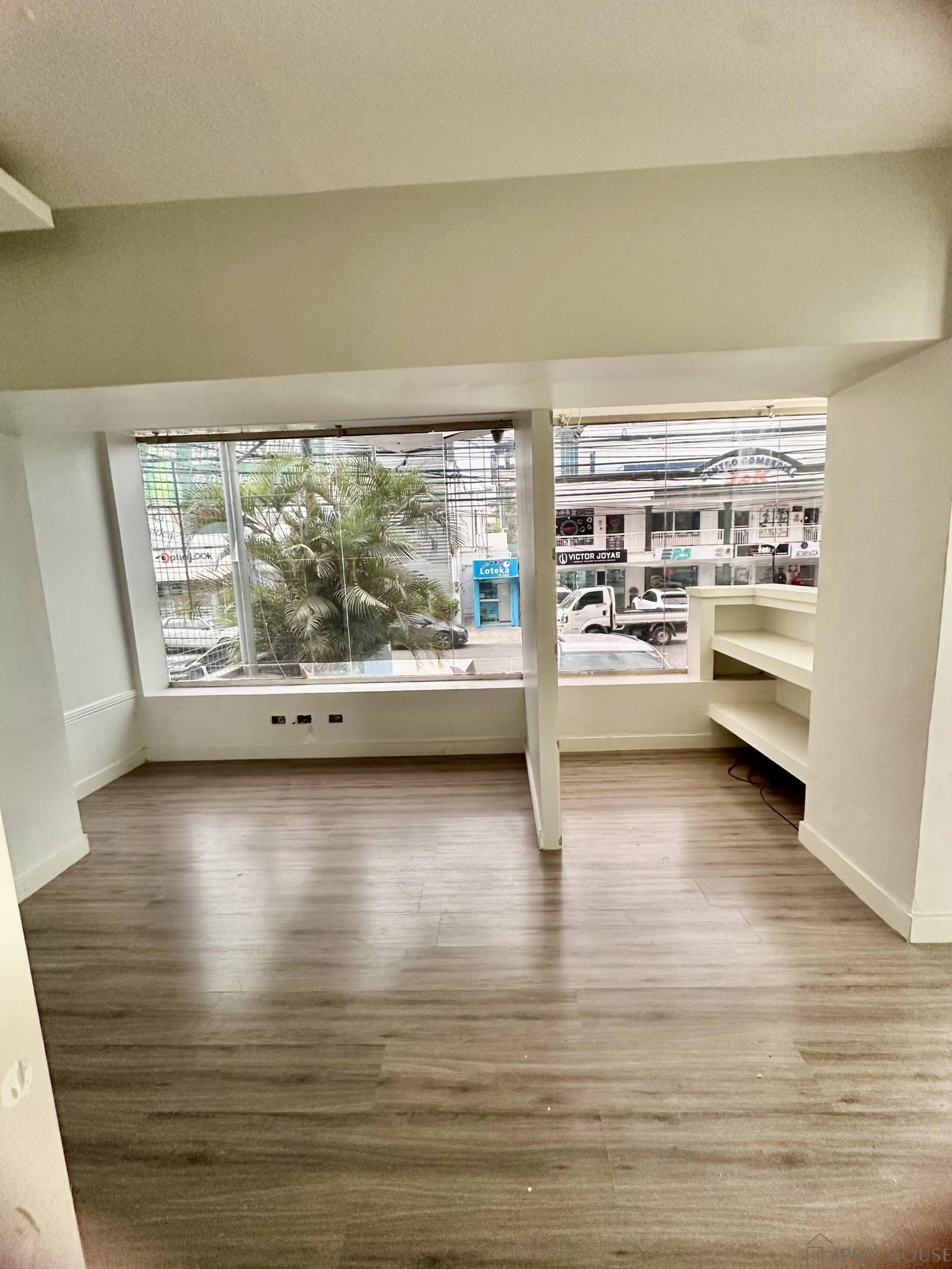 ae-1af7f179e16b136eb87e04b4a4c4e5a5