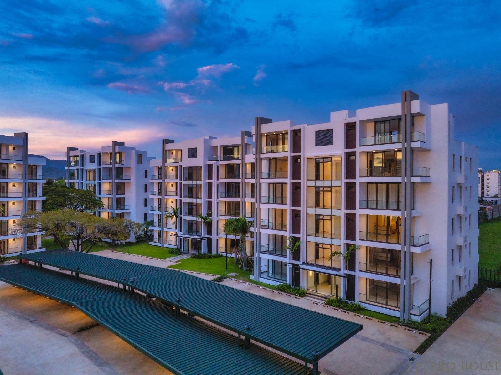 ae-345325d28ba1b5cd74bef851a2e7bc5e